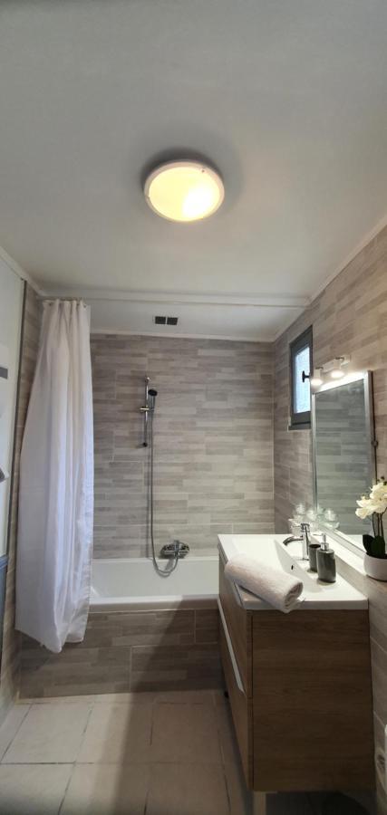 Chez Mamita : Appartement Dans Quartier Calme. การ์กาซอน ภายนอก รูปภาพ